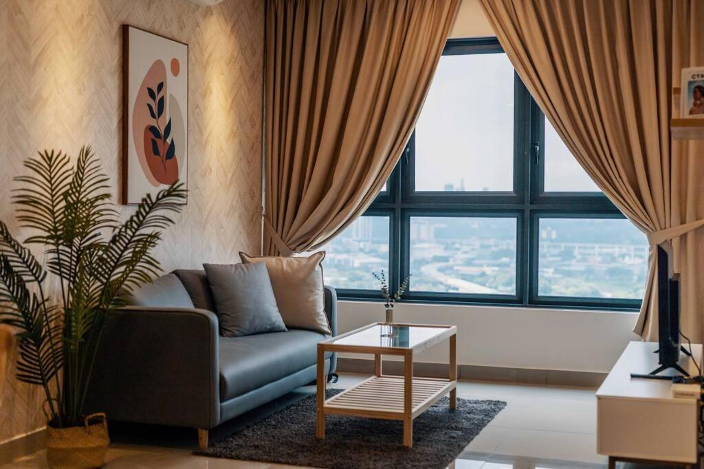 Pangsapuri New! Cozy Muji 3br Near Sunway Velocity Near Aeon Maluri Mrt Kuala Lumpur