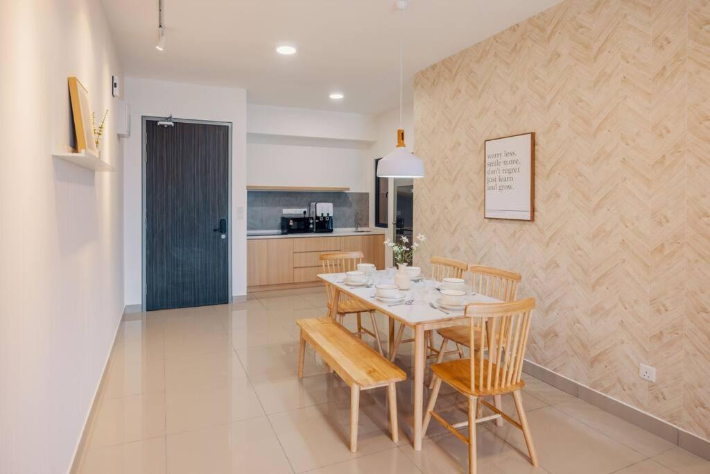 New! Cozy Muji 3br Near Sunway Velocity Near Aeon Maluri Mrt Pangsapuri