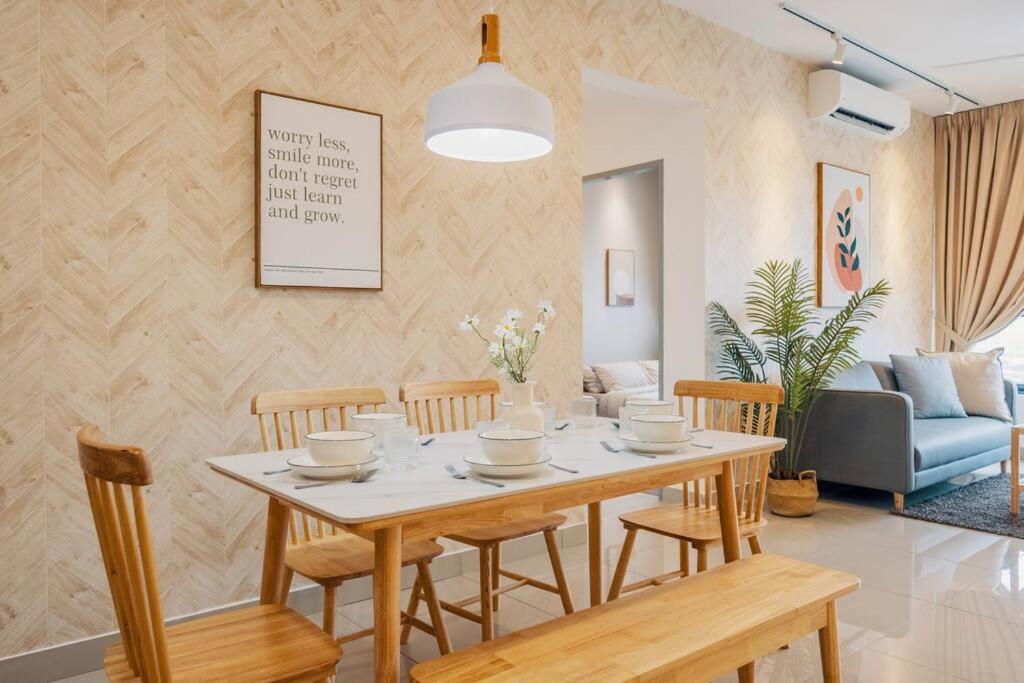 Pangsapuri New! Cozy Muji 3br Near Sunway Velocity Near Aeon Maluri Mrt
