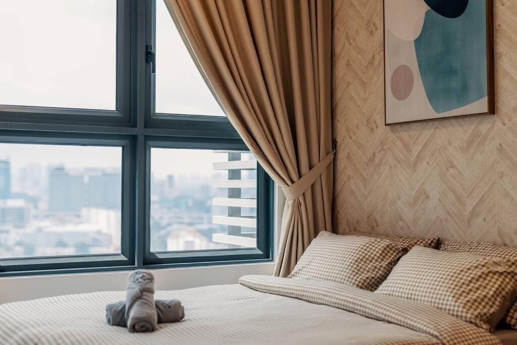 New! Cozy Muji 3br Near Sunway Velocity Near Aeon Maluri Mrt *
