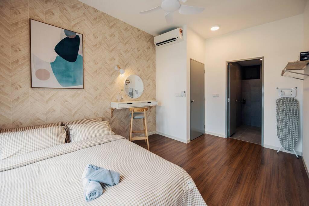 Pangsapuri New! Cozy Muji 3br Near Sunway Velocity Near Aeon Maluri Mrt