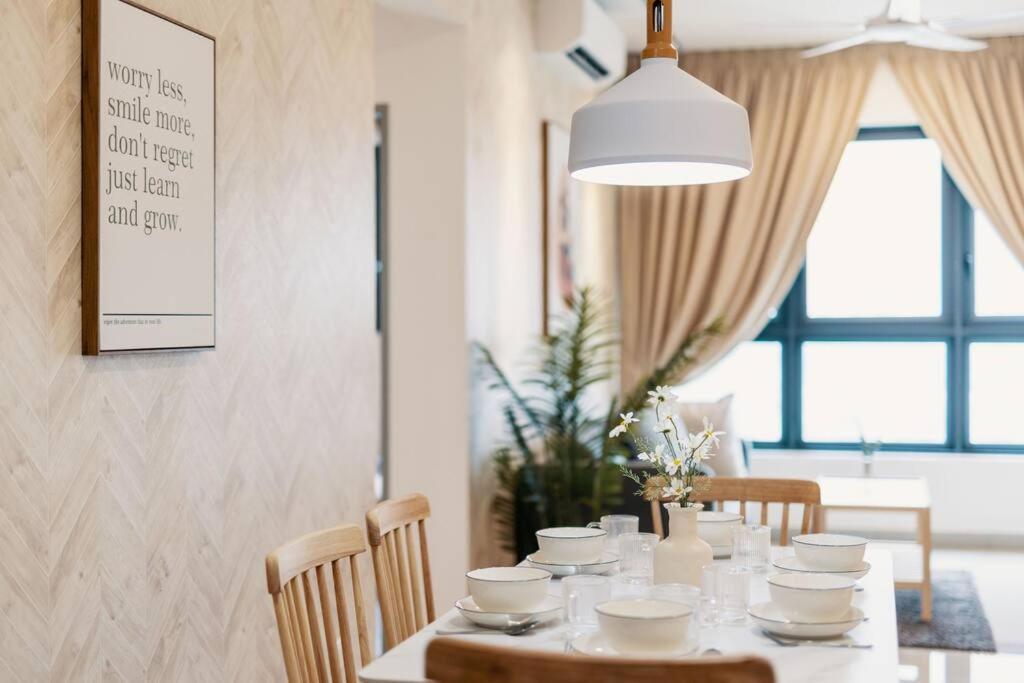 New! Cozy Muji 3br Near Sunway Velocity Near Aeon Maluri Mrt Pangsapuri Kuala Lumpur